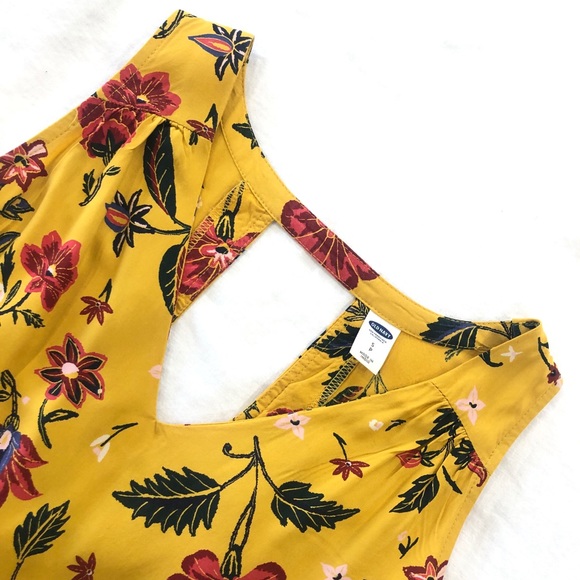 Women’s Old Navy Floral Flowy Dress Size M. - Picture 2 of 3